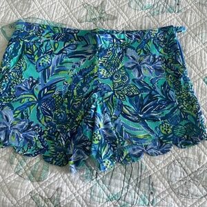 Lilly Pulitzer Bennet Blue Magnolia Shorts 14